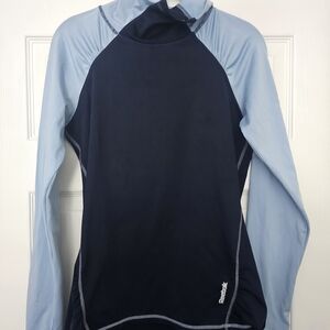 Women’s Long-Sleeve Rash Guard Swim Top - Light Blue/Navy